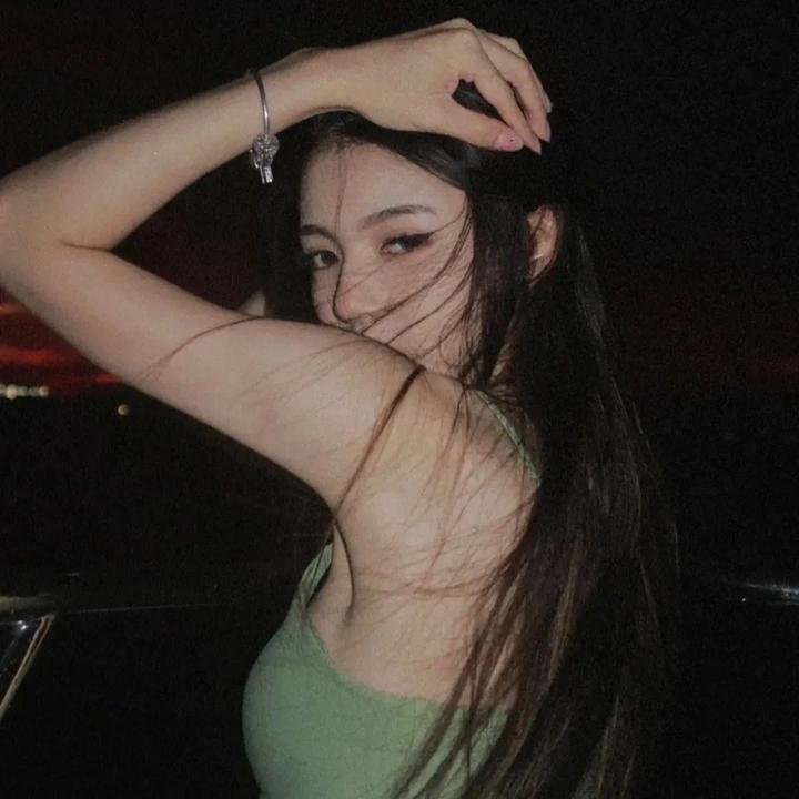 我的未婚夫竟然有原配